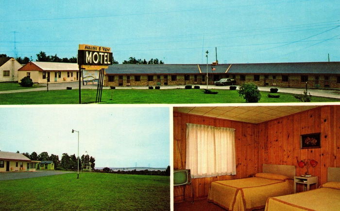 Million Dollar View Motel - Vintage Postcard View (newer photo)